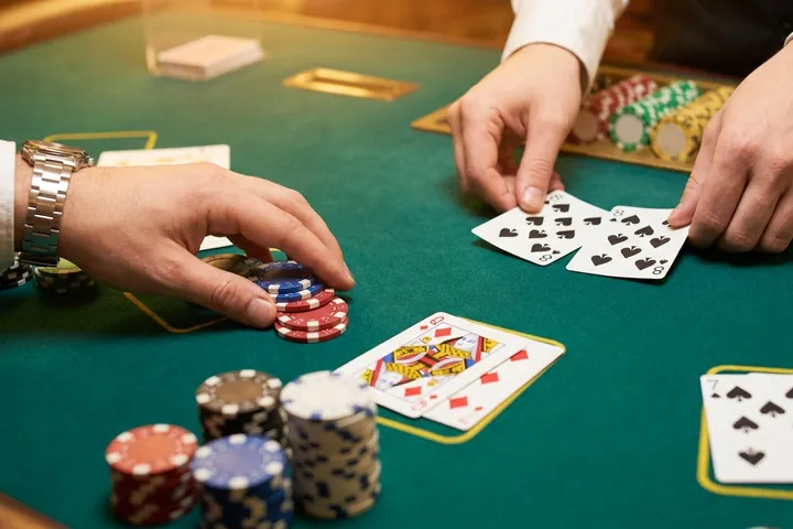 Split and re-split in Double Deck Blackjack